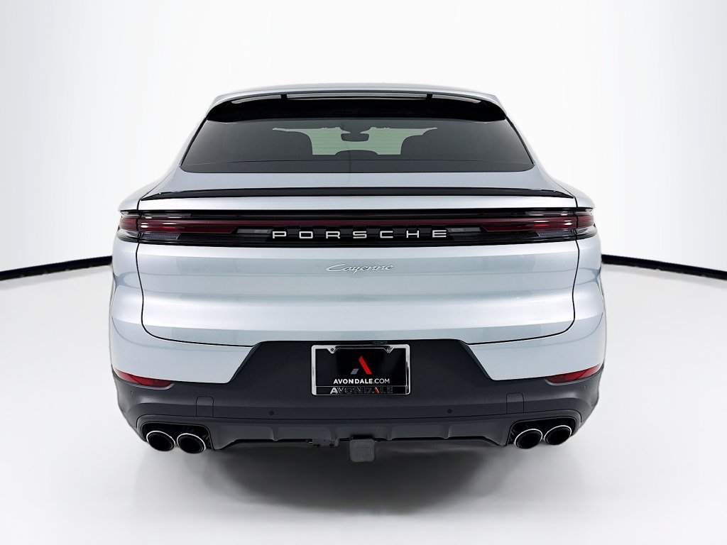 Certified 2026 Porsche Cayenne Coupe AWD/4WD image 10