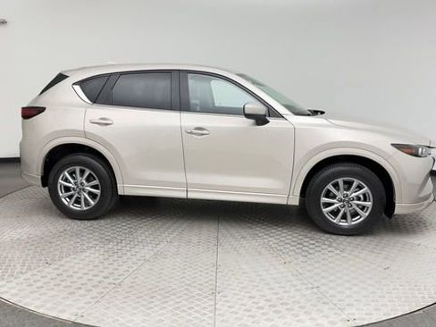 Certified 2025 MAZDA CX-5 AWD 2.5 S w/ Preferred Package image 9