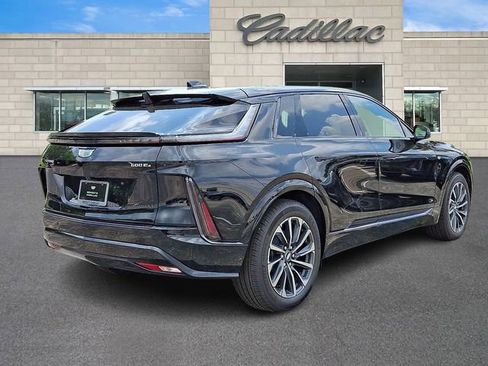 New 2025 Cadillac Lyriq Sport w/ LPO, Floor Liner Package image 3