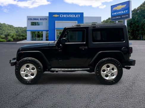 Used 2013 Jeep Wrangler Sahara w/ Dual Top Group AWD/4WD image 3