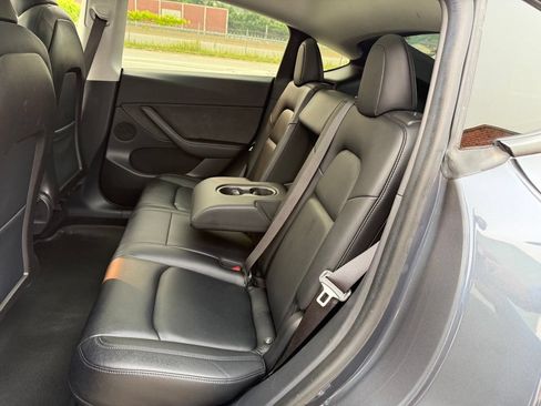 Used 2020 Tesla Model Y Performance AWD/4WD image 18