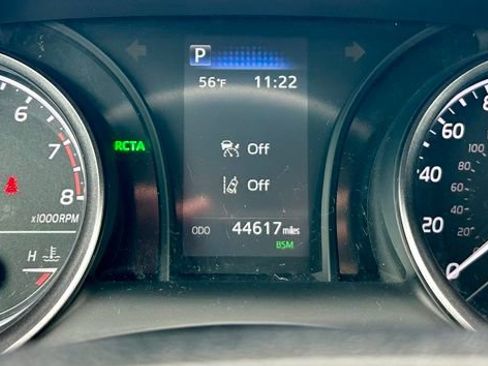 Certified 2024 Toyota Camry SE w/ Cold Weather Package FWD image 18