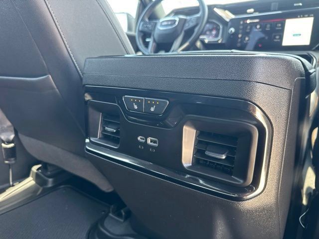 Used 2025 GMC Sierra 1500 AT4 w/ AT4 Premium Package AWD/4WD image 10