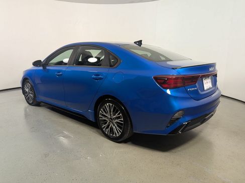 Used 2023 Kia Forte GT-Line w/ GT-Line Premium Package FWD image 5