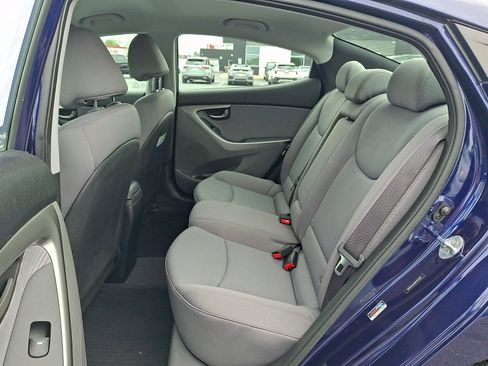 Used 2013 Hyundai Elantra GLS w/ Preferred Pkg FWD image 11