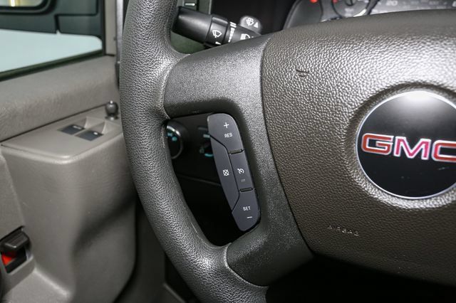 Used 2025 GMC Savana 3500 Extended w/ Driver Convenience Package RWD image 24