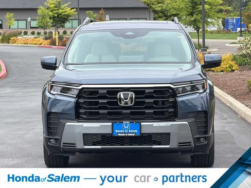 New 2026 Honda Pilot Touring image 10