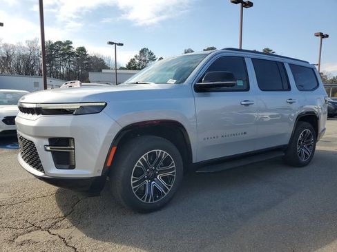 New 2026 Jeep Grand Wagoneer 4WD w/ Premium Group I image 3