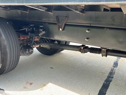 Used 2019 Ford F650 2WD Regular Cab Super Duty image 10