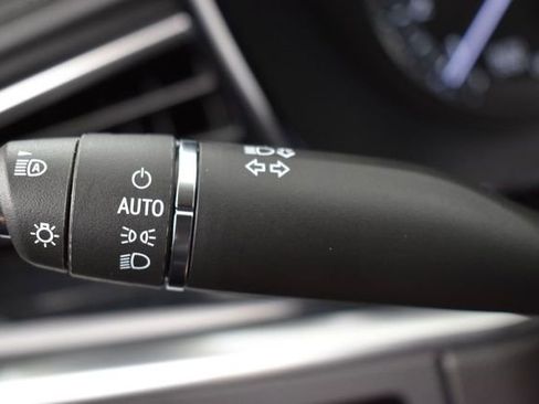 Used 2025 Cadillac XT5 Premium Luxury FWD image 26