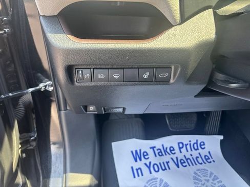 Used 2020 Toyota RAV4 Limited w/ Limited Grade Weather Package AWD/4WD image 31