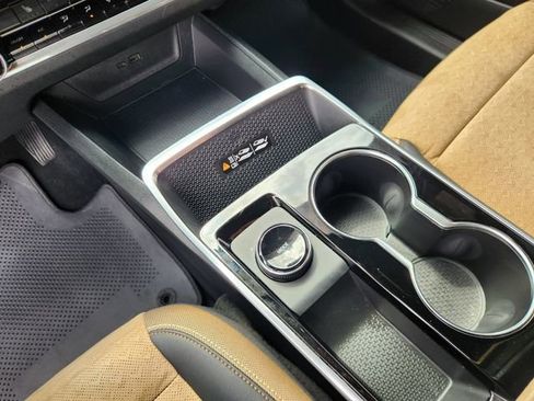 Used 2025 Chevrolet Equinox ACTIV w/ Safety and Technology Package image 19