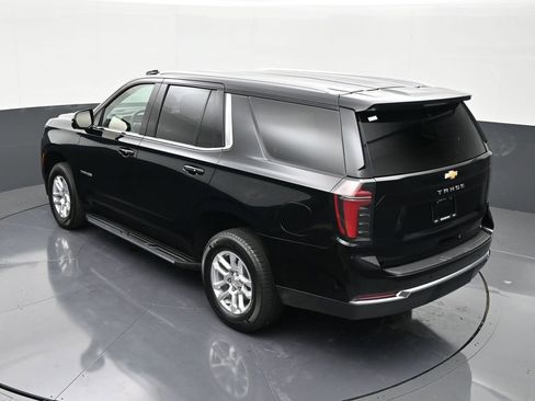 Used 2025 Chevrolet Tahoe LS RWD image 14