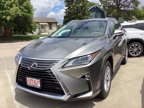 Used 2017 Lexus RX 350 AWD image 2