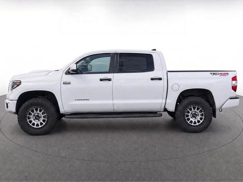Used 2021 Toyota Tundra 4x4 CrewMax image 7