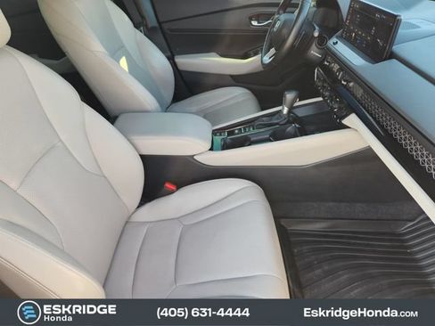 Used 2024 Honda Accord Touring image 13