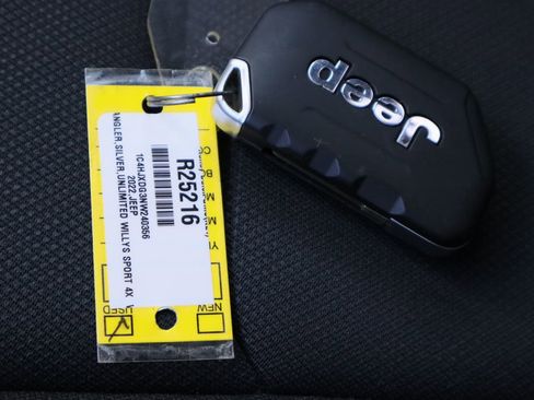 Used 2022 Jeep Wrangler Unlimited Sport image 29