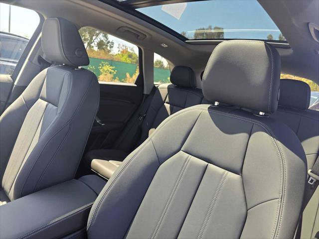 New 2026 Audi Q5 Premium AWD/4WD image 24