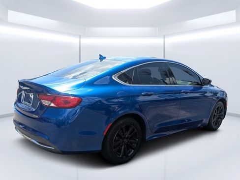 Used 2016 Chrysler 200 Limited w/ Anniversary Edition FWD image 3