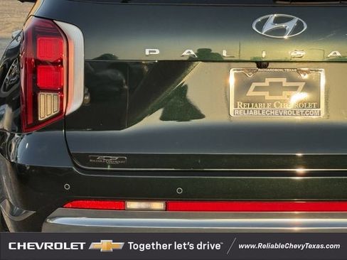 Used 2024 Hyundai Palisade Calligraphy FWD image 9