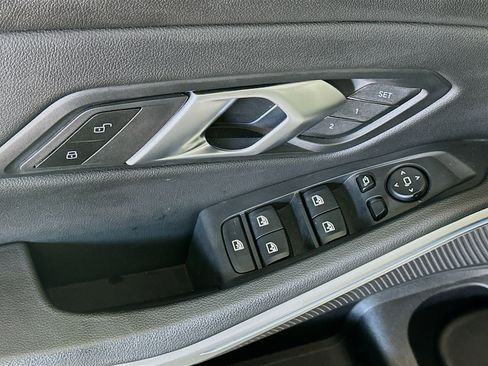 Used 2025 BMW 330i 330i image 15