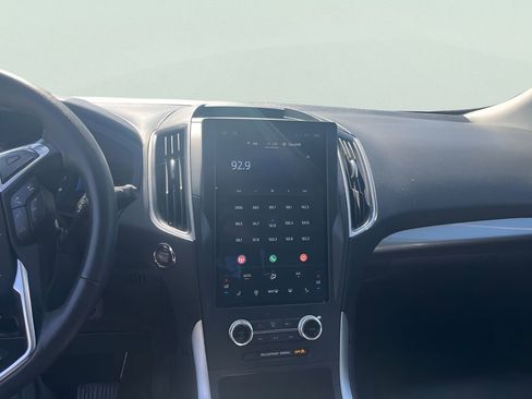 Used 2024 Ford Edge SEL image 15