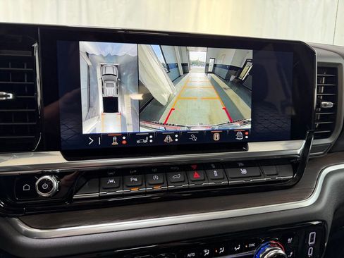 New 2026 GMC Sierra 1500 SLT w/ SLT Premium Plus Package image 19