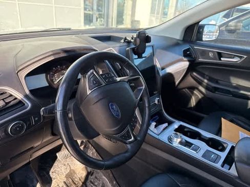 Used 2022 Ford Edge SEL image 7