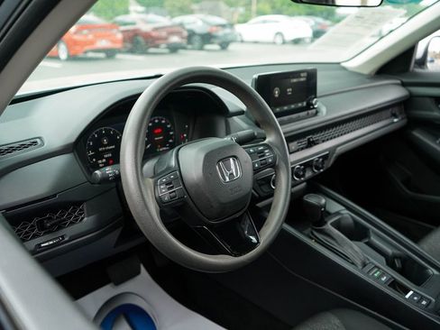 Used 2023 Honda Accord LX image 5