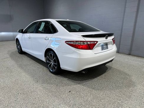 Used 2015 Toyota Camry XSE w/ Advanced Technology Package FWD image 7