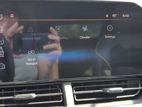 New 2026 Chevrolet Trax ACTIV w/ Sunroof Package FWD image 22