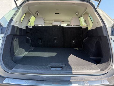 Used 2023 Nissan Rogue SV image 21