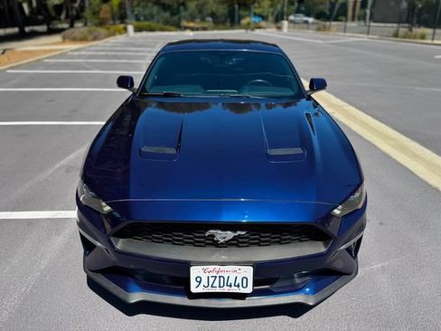 Used 2019 Ford Mustang Premium RWD image 28