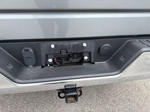 Used 2023 Chevrolet Silverado 1500 LT AWD/4WD image 34