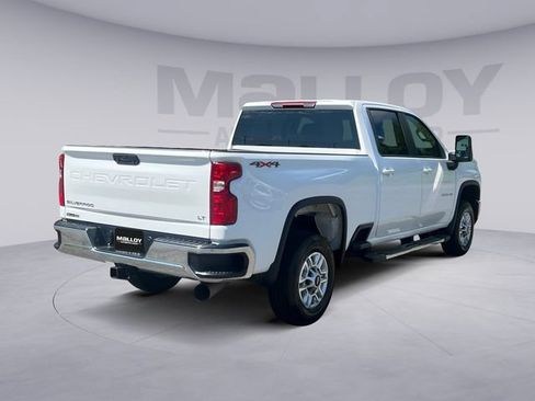 Used 2025 Chevrolet Silverado 2500 LT w/ Convenience Package AWD/4WD image 5