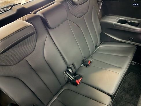 Used 2023 Hyundai Palisade Calligraphy image 47