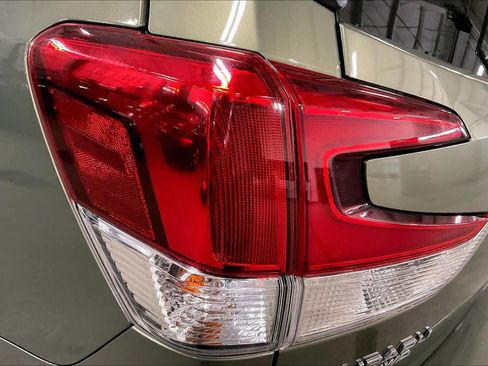 Used 2020 Subaru Forester Premium AWD/4WD image 29