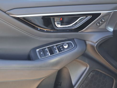 Used 2023 Subaru Outback Limited image 23