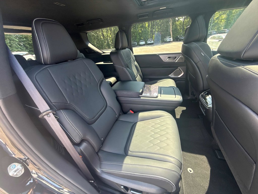 New 2027 INFINITI QX80 Autograph w/ Premium Cargo Package AWD/4WD image 27