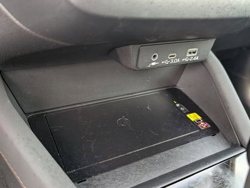 Used 2025 Subaru Forester Touring w/ Protection Package image 27