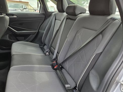 Used 2025 Volkswagen Jetta Sport FWD image 29