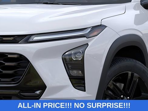 New 2026 Chevrolet Trax ACTIV w/ Sunroof Package FWD image 20
