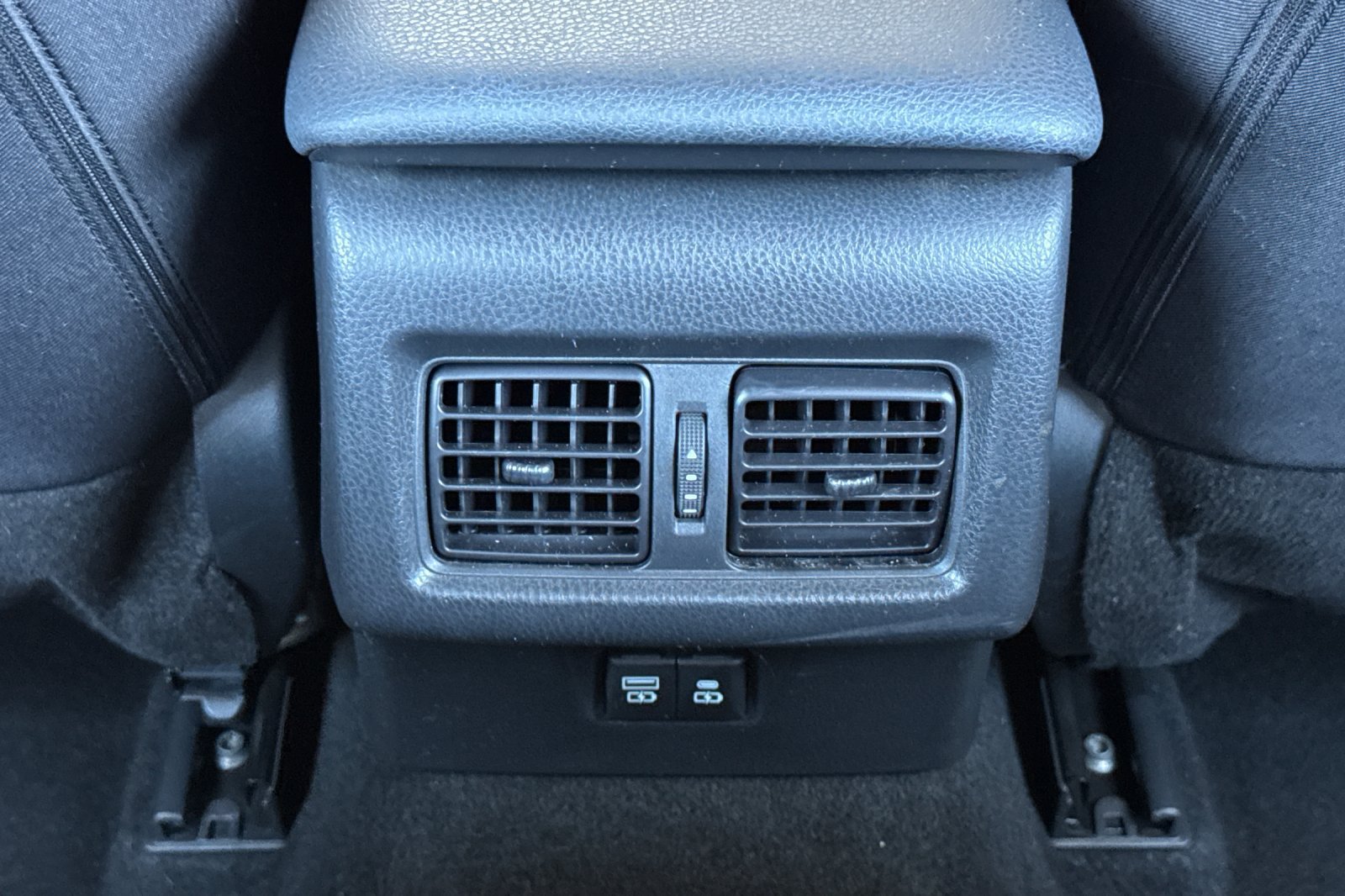 Certified 2025 Toyota Camry LE FWD image 16