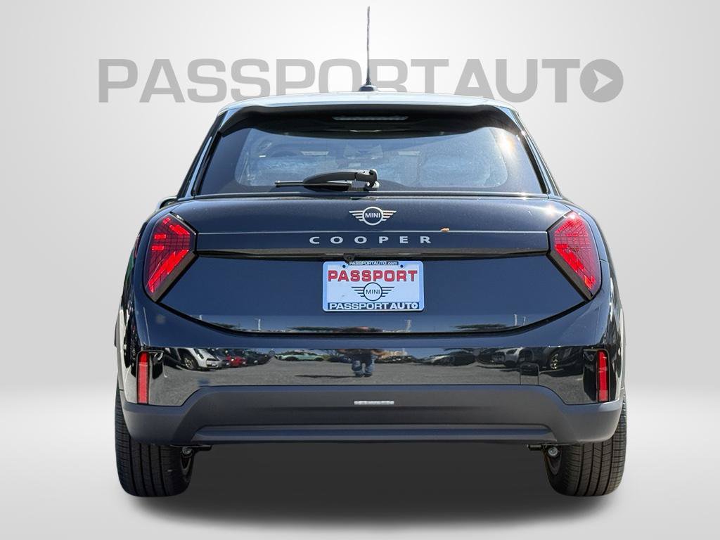 New 2027 MINI Cooper 4-Door Hardtop FWD image 5