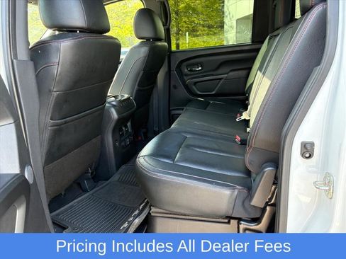 Used 2021 Nissan Titan PRO-4X w/ Pro-4x Convenience Package AWD/4WD image 21