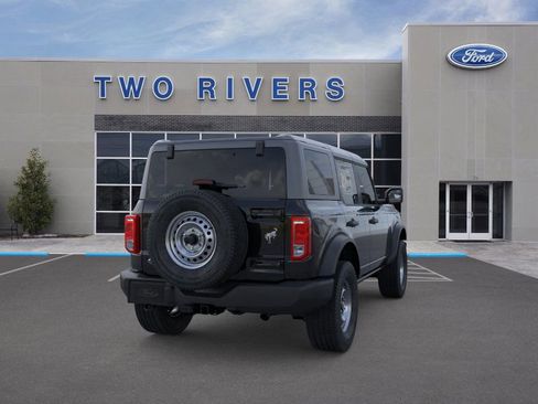 New 2025 Ford Bronco 4-Door image 8