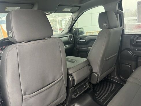 Certified 2022 GMC Sierra 1500 Pro w/ Convenience Package image 35
