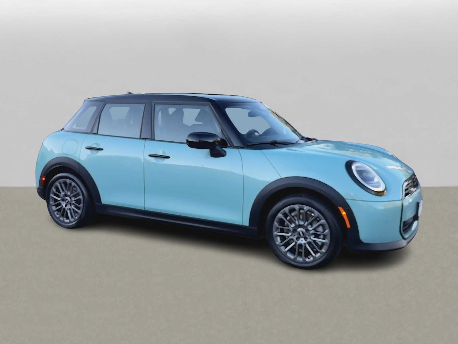 Used 2025 MINI Cooper S FWD image 2