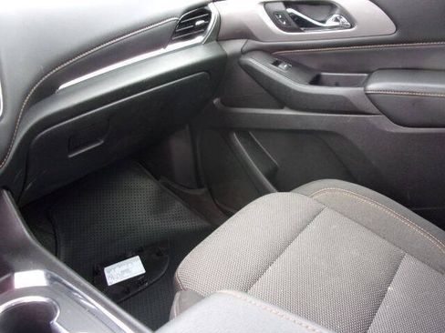 Used 2019 Chevrolet Traverse LS w/ LPO, Floor Liner Package FWD image 13