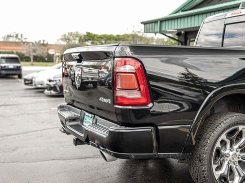 Used 2019 RAM 1500 Limited w/ Advanced Safety Group AWD/4WD image 13
